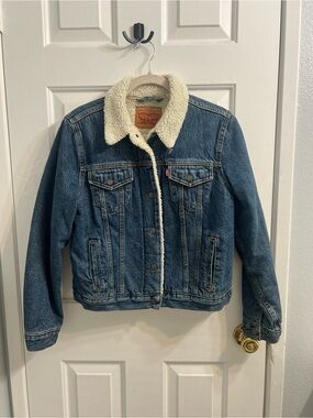 Levi's Blue Denim Sherpa-Lined Jacket with Cream Collar
